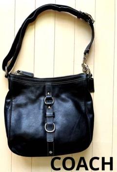 COACH 定番シンプル黒ショルダーバッグ