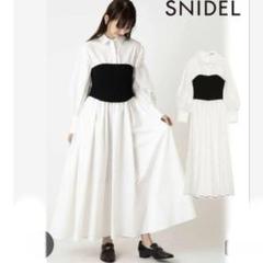 極美品✨22SS✨yori ヨリ ロングワンピース リボン フレア ノースリーブ yori
