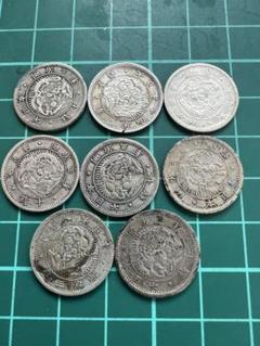 日本銀貨 旭日10銭銀貨 未使用8枚まとめロット 日本銀貨 旭日竜10銭銀貨 明治3年 8枚ロット - メルカリ