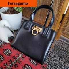 Ferragamo　ガンチーニ　ゴールド金具　ハンドバッグ