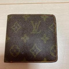 ルイヴィトン モノグラム 二つ折り財布