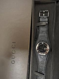 【定価10万相当！値下げ可】GUCCI 104 バンデュー‼️ピンクレザー 時計 定価10万相当！値下げ可】GUCCI 104 バンデュー‼️ピンクレザー 時計