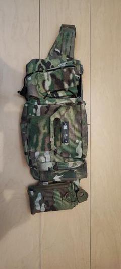 VOLK TACTICAL GEAR × NALU スモールウォレット カモフラ