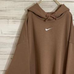 【日本未発売】【海外セレブ着用】NIKE 刺繍ロゴ パーカー ブラウン 即完売品
