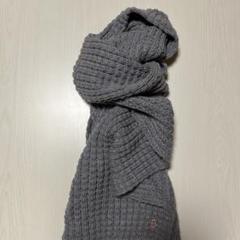 【半額】MONCLER グレー ニットマフラー 雪の結晶柄 半額】MONCLER グレー ニットマフラー 雪の結晶柄