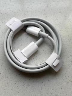 Apple純正同等の高品質充電ケーブル