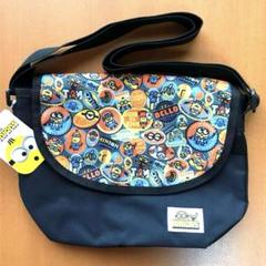 【新品】ミニオン　ミニオンズ　ショルダーバッグ　斜めがけ