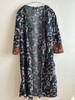 boohoo ロングカーディガン 花柄 UK 8 【Sサイズ】 羽織りのサムネイル