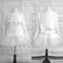 dimmoire ディムモアール 十字架ブラウス 白 2025年最新】ディム ブラウスの人気アイテム - メルカリ