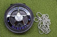US MARSHALS レプリカ バッジ ＆ レザーケース 71CbnCk+PQL._AC_SY200_QL15_.jpg