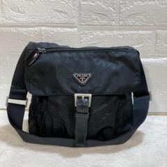 ！美品！　PRADA プラダ　ナイロン　ショルダーバッグのサムネイル
