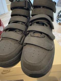 ビリーアイリッシュNIKE AIR FORCE 1 エアフォース1のサムネイル