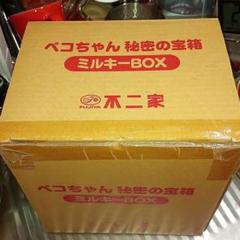 不二家ペコちゃん ミルキー秘密の宝箱「ロンドンバス型宝箱」＋ふろしき雑貨等 ペコちゃん ロンドンバス 秘密の宝箱 ミルキー 不二家 - メルカリ