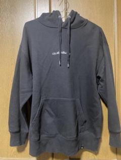 Quiksilverメンズパーカー