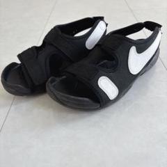 Nike キッズサンダル ブラック/ホワイト　サンレイアジャスト　25cm