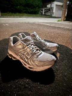 ASICS GEL-QUANTUM 360 シルバー　26.5