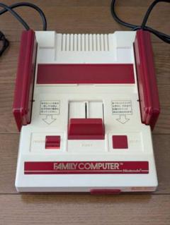 ファミリーコンピュータ 本体 コントローラー2個付き カセット4個