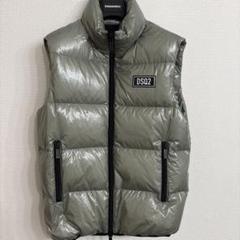 M1079 DSQUARED2 バッグロゴ ダウンベスト サイズ46 M1079 DSQUARED2 バッグロゴ ダウンベスト サイズ46