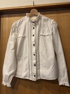 SEZANE セザンヌ ホワイトトップス袖ボリューム キャサリン妃上品シルエット SEZANE セザンヌ ホワイトトップス袖ボリューム キャサリン妃