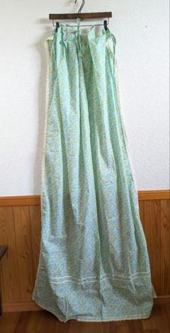✾緑色の花柄　間仕切りカーテン　のれん　タペストリー　レース　レトロ　花柄布