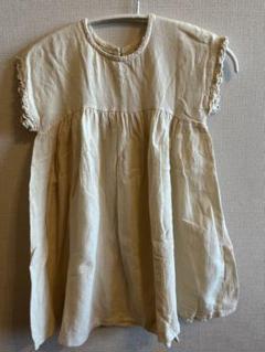 アイボリー　リネンワンピース　3Y