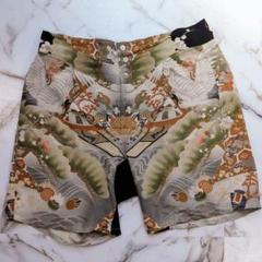 【90s】グッチ ショートパンツ フラワー 総柄 シルク100% トムフォード期 90s】グッチ ショートパンツ フラワー 総柄 シルク100% トム