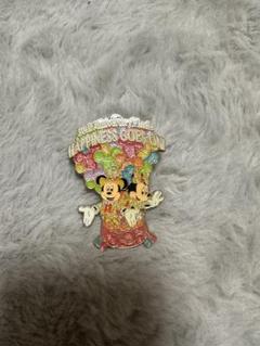 新品 ディズニー 30周年限定品 コレクタブルピンバッジ 歴代