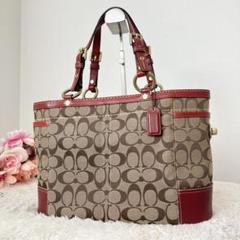 COACH✨コーチ　トートバッグ　シグネチャー　赤　トート