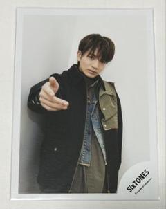♤SixTONES 公式写真 髙地優吾 24-133 - メルカリ