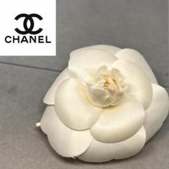 CHANEL　コサージュ　カメリア　ベロア　高級感　ブローチ　シャネル 23AW☆すぐ届く！【CHANEL シャネル】カメリア ブローチ 関税込