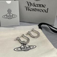 Vivienne Westwood ヴィヴィアンウエストウッド ピアス