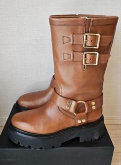 新品未使用 CELINE ブラウン バックル付き ロングブーツ CELINE セリーヌ レザー ロングブーツ ダークブラウン 22 0cm
