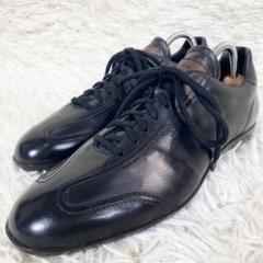 『新品未使用』Santoni シューズ 黒　パンチングレザー ルカ グロッシ Luca Grossi ラウンドトウパンチングレザー