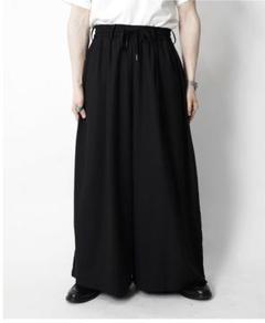 ノットコンベンショナル（NOT CONVENTIONAL）　袴パンツ tuck pleats hakama pants / NOT CONVENTIONAL公式通販