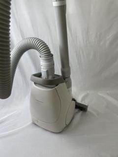 希少　Panasonic 掃除機　MC-SR590K 2022年製　掃除機本体 Amazon | パナソニック 掃除機 サイクロン からまないブラシ