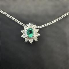 プラチナ900/850ネックレス エメラルド ダイヤ付き