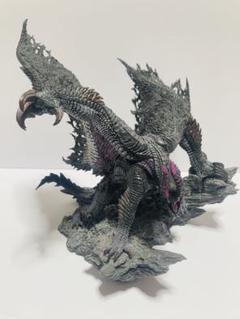 【国内正規品・開封美品】クリエイターズモデル　ゴアマガラ　復刻版 イーカプコン |【先行販売】カプコンフィギュアビルダー