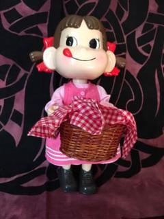 ぺこちゃん　缶・人形3体・ひざ掛け・その他小物 不二家☆ペコちゃん☆ハードセル☆人形☆貯金箱 高さ20