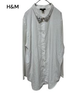 H&M スタッズ付きホワイト長袖シャツ