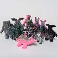 ウルトラマン怪獣消しゴムレア物黄、桃、黒。バラ売りok‼️