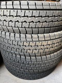 バリ溝‼️DUNLOP スタッドレスタイヤ 145R12 6p中古4本セット