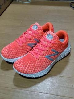 美品!new balance ニューバランス レディース スニーカー