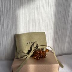 POMUM ポームム　グレープ　ピアス　片耳 milk white ] grape piercing – POMUM&ARTS