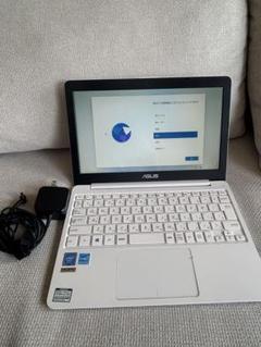 ASUS E203M ノートPC ホワイト ACアダプター付き