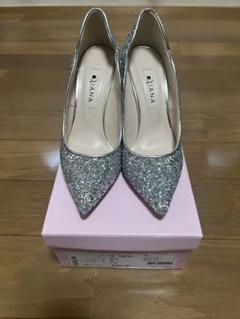 DIANA ダイアナ　ブライダルシューズ　グリッターパンプス　22.5 結婚式 DIANA（ダイアナ）からウェディングシューズが新登場