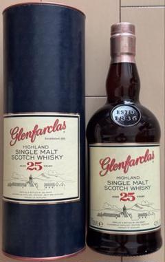 Glenfarclas 25年 シングルモルトウイスキー 700ml￼木箱入り Glenfarclas 25年 シングルモルトウイスキー 700ml￼木箱入り