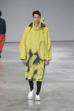 2025年最新】ISSEY MIYAKE メンズ モッズコートの人気アイテム
