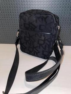 DKNY ブラック ロゴ トートバッグ