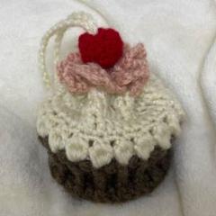カップケーキ 巾着 ハンドメイド 編み物
