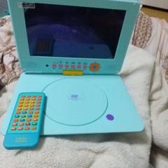☆メルカリ最安値☆ポータブルDVDプレーヤー 7.5インチ レッド m44132623949_1.jpg?1711861967